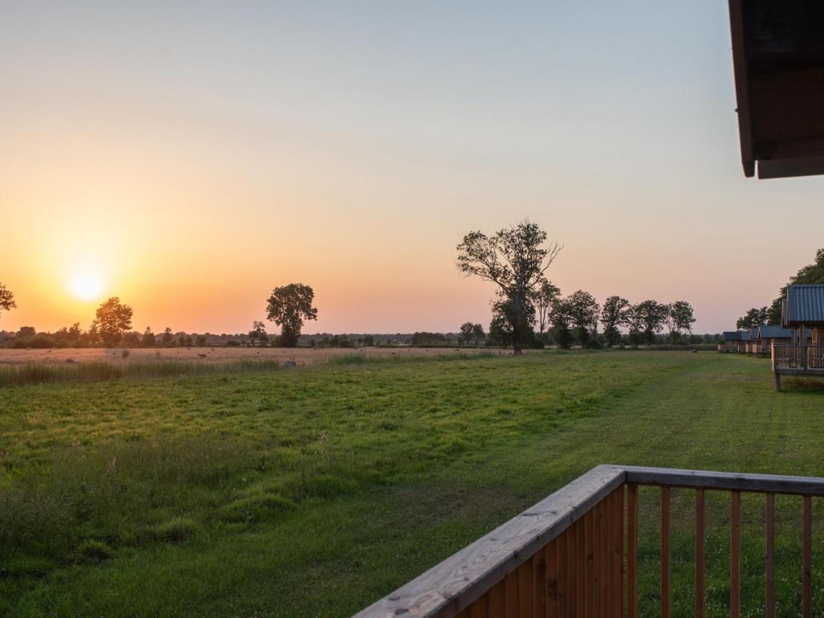 Composite Lodges With Shared Space In Drenthe Ruinerwold Exterior foto